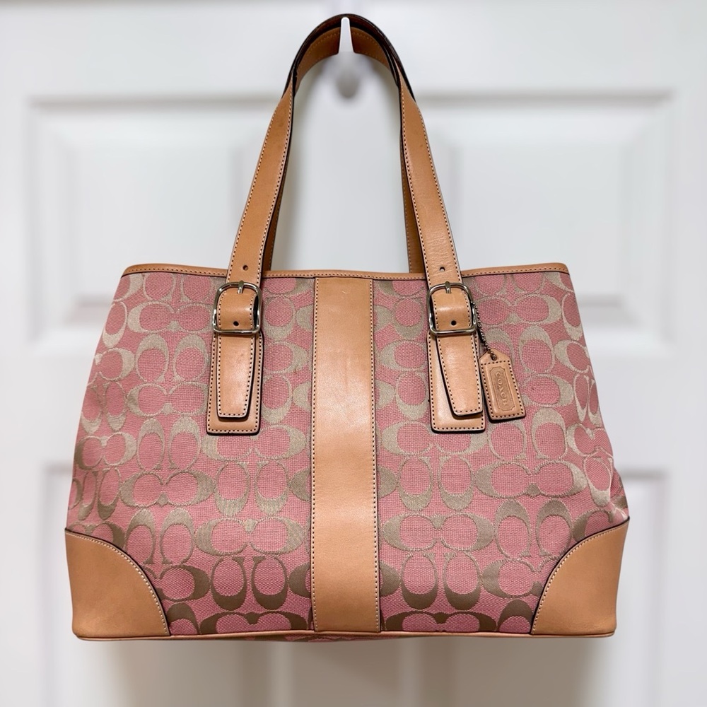 SOLD Coach Hamptons Signature Pink Jacquard Large Tote Vintage Y2K